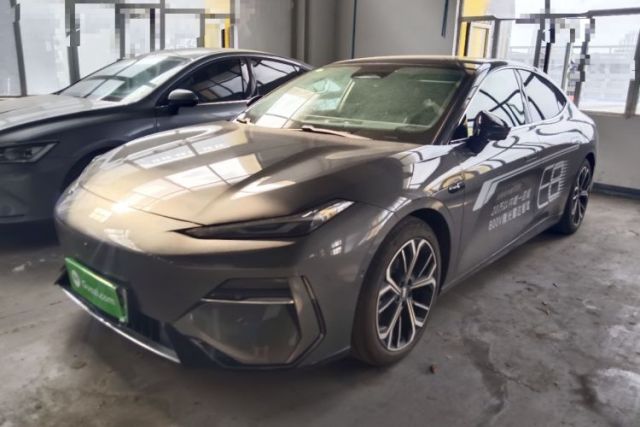 Used Geely Galaxy E8 2025 700 km Long-Range Intelligent Driving Version