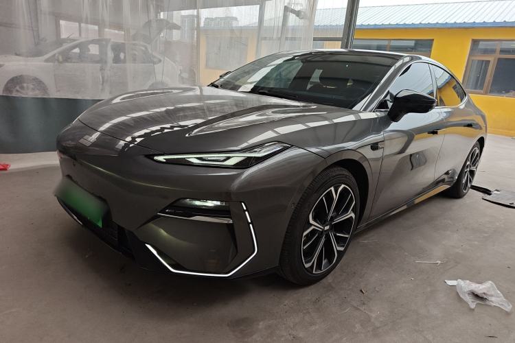 Geely Galaxy E8 2025 575 km Exploration Intelligent Driving Edition
