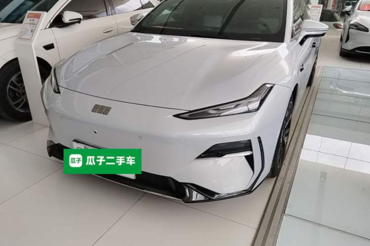 Used Geely Galaxy E8 2025 700 km Long-Range Intelligent Driving Version Guazi used car, China used car export, Used car for sale, Used cars, Cheapest cars for sale