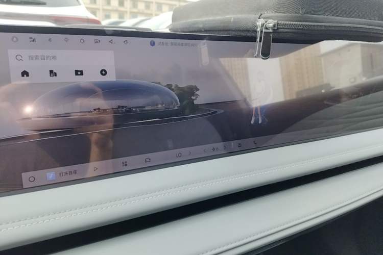 Used Geely Galaxy E8 2025 700 km Long-Range Intelligent Driving Version Audio And AC Panel
