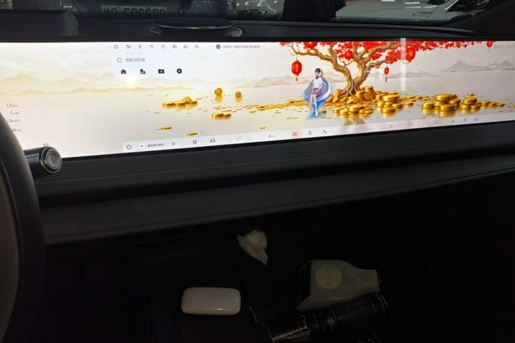 Used Geely Galaxy E8 2025 700 km Long-Range Intelligent Driving Version Audio And AC Panel