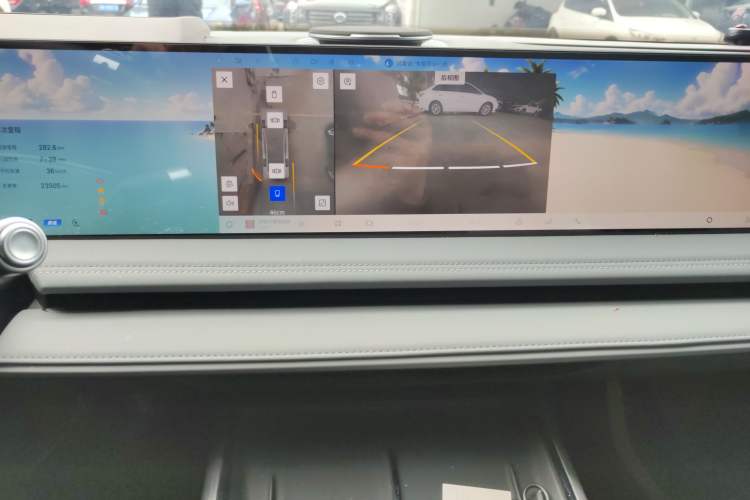 Used Geely Galaxy E8 2025 575 km Exploration Intelligent Driving Edition Audio And AC Panel