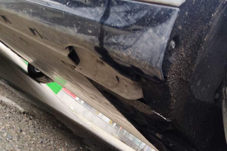 Used Geely Galaxy E8 2025 700 km Long-Range Intelligent Driving Version Chassis Front Right