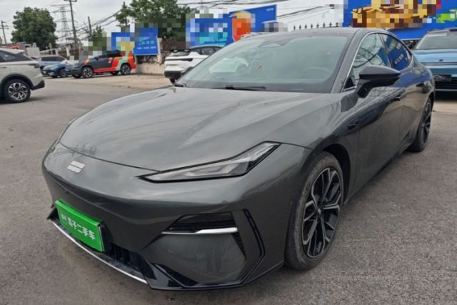 Used Geely Galaxy E8 2025 700 km Long-Range Intelligent Driving Version
