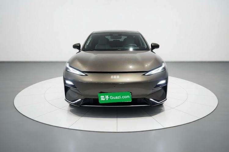 Used Geely Galaxy E8 2025 700 km Long-Range Intelligent Driving Version Front