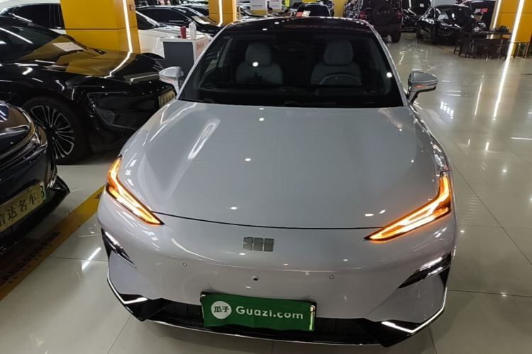 Used Geely Galaxy E8 2025 700 km Long-Range Intelligent Driving Version Front