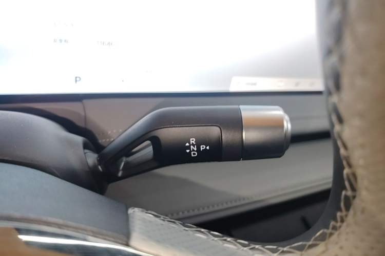 Used Geely Galaxy E8 2025 700 km Long-Range Intelligent Driving Version Gear Lever