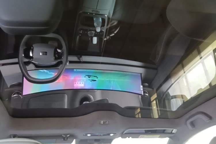 Used Geely Galaxy E8 2025 700 km Long-Range Intelligent Driving Version Headliner