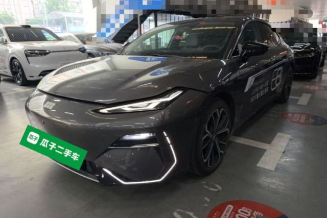 Used Geely Galaxy E8 2025 700 km Long-Range Intelligent Driving Version