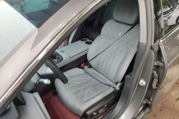 Used Geely Galaxy E8 2025 575 km Exploration Intelligent Driving Edition Left Front Seat