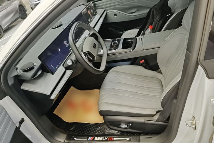 Used Geely Galaxy E8 2025 575 km Intelligent Driving Edition Left Front Seat