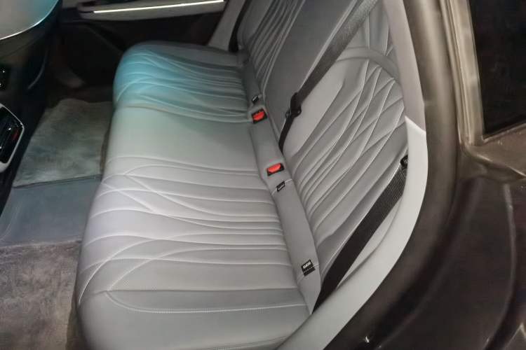Used Geely Galaxy E8 2025 575 km Exploration Intelligent Driving Edition Left Rear Seat