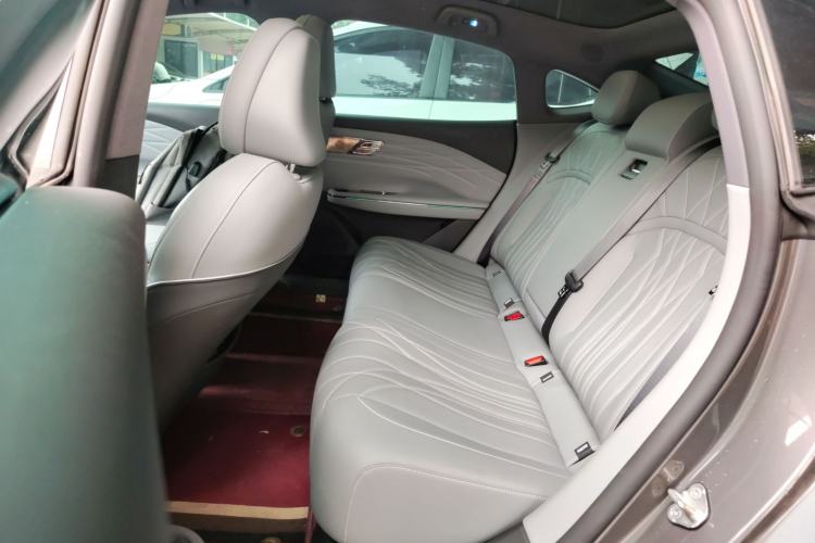 Used Geely Galaxy E8 2025 575 km Exploration Intelligent Driving Edition Left Rear Seat