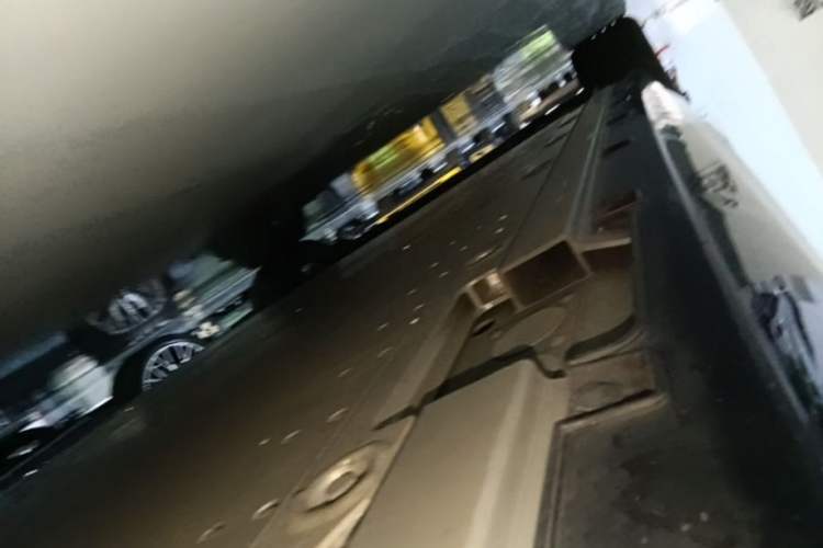 Used Geely Galaxy E8 2025 700 km Long-Range Intelligent Driving Version Left Side Sill