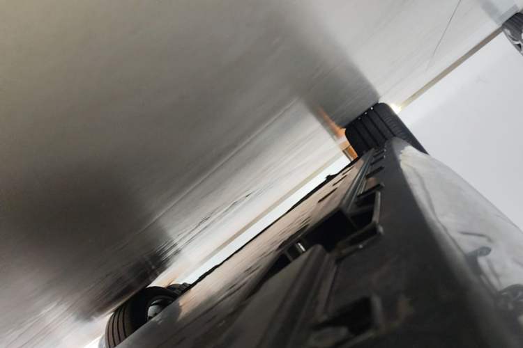 Used Geely Galaxy E8 2025 700 km Long-Range Intelligent Driving Version Left Side Sill