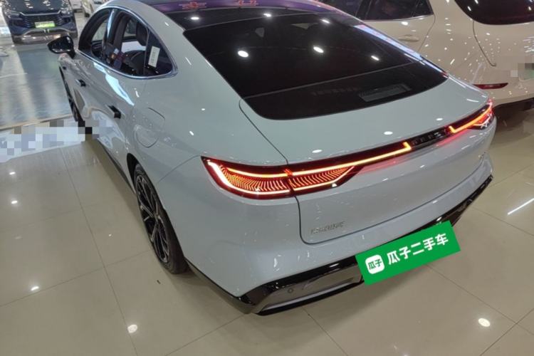 Used Geely Galaxy E8 2025 700 km Long-Range Intelligent Driving Version Rear Left 45 Deg