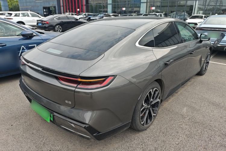 Used Geely Galaxy E8 2025 700 km Long-Range Intelligent Driving Version Rear Right 45 Deg