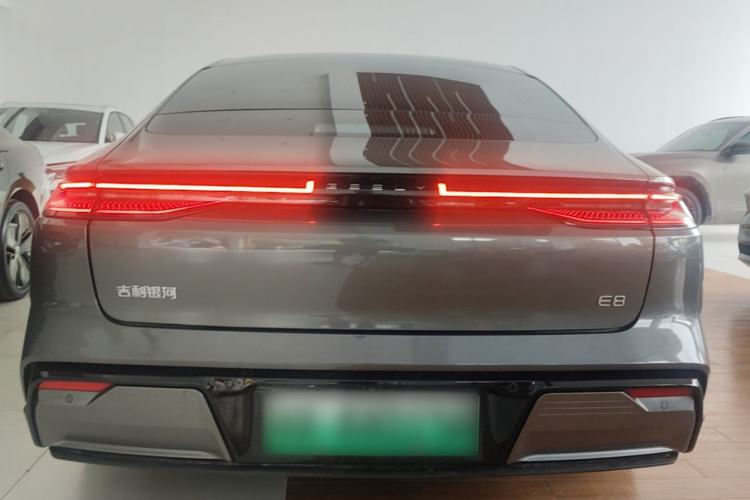 Used Geely Galaxy E8 2025 700 km Long-Range Intelligent Driving Version Rear