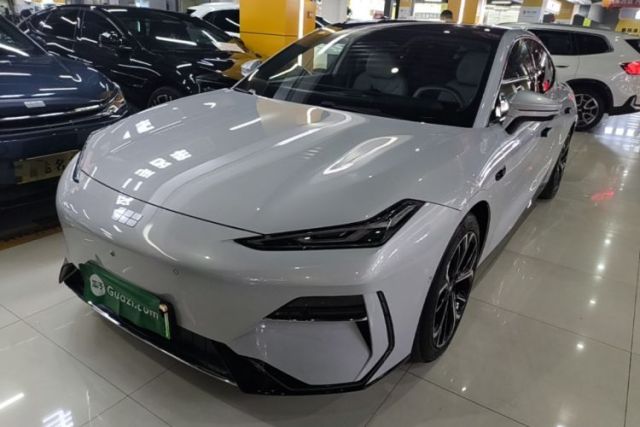 Used Geely Galaxy E8 2025 700 km Long-Range Intelligent Driving Version