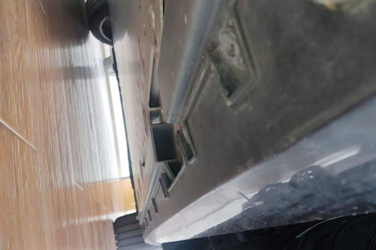 Used Geely Galaxy E8 2025 700 km Long-Range Intelligent Driving Version Right Side Sill