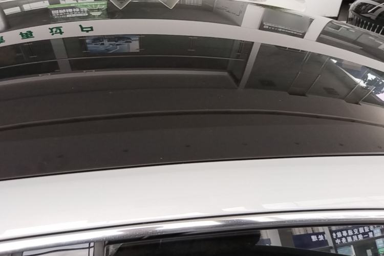 Used Geely Galaxy E8 2025 700 km Long-Range Intelligent Driving Version Roof