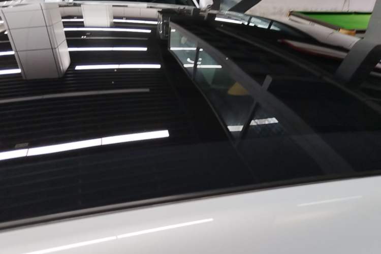 Used Geely Galaxy E8 2025 700 km Long-Range Intelligent Driving Version Roof