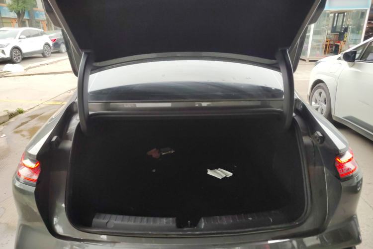 Used Geely Galaxy E8 2025 575 km Exploration Intelligent Driving Edition Trunk