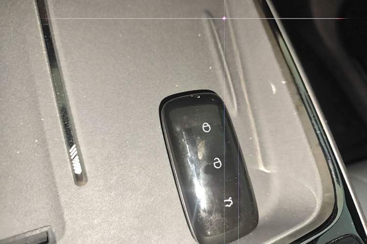 Used Geely Galaxy E8 2025 700 km Long-Range Intelligent Driving Version Vehicle Key