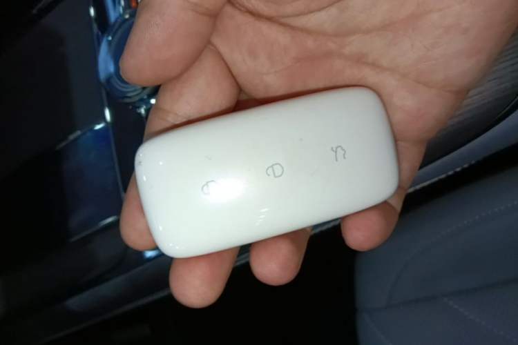 Used Geely Galaxy E8 2025 700 km Long-Range Intelligent Driving Version Vehicle Key