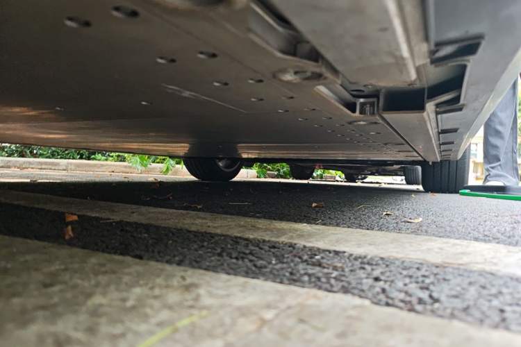 Used Geely Galaxy E8 2025 Model—610km Prestige Version Chassis Rear Right