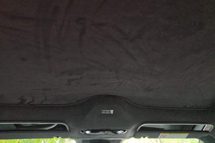 Used Geely Galaxy E8 2025 Model—610km Prestige Version Headliner