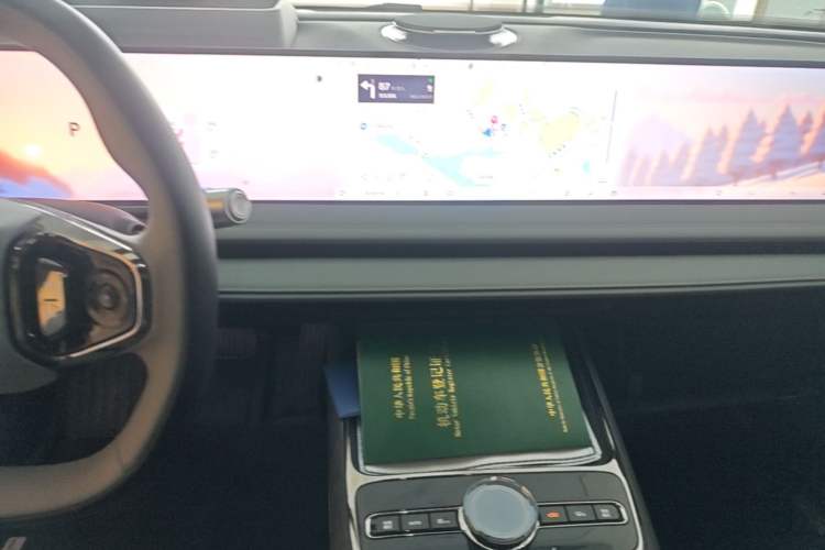 Used Geely Galaxy E8 2025 700 km Long-Range Intelligent Driving Version Audio And AC Panel