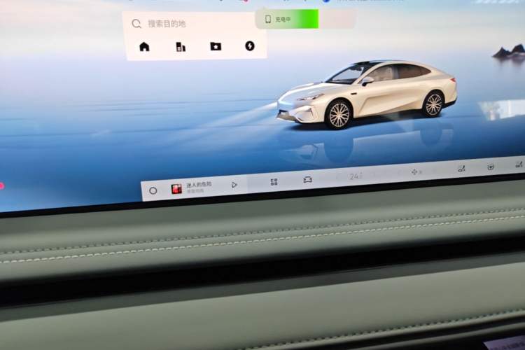 Used Geely Galaxy E8 2025 700 km Long-Range Intelligent Driving Version Audio And AC Panel