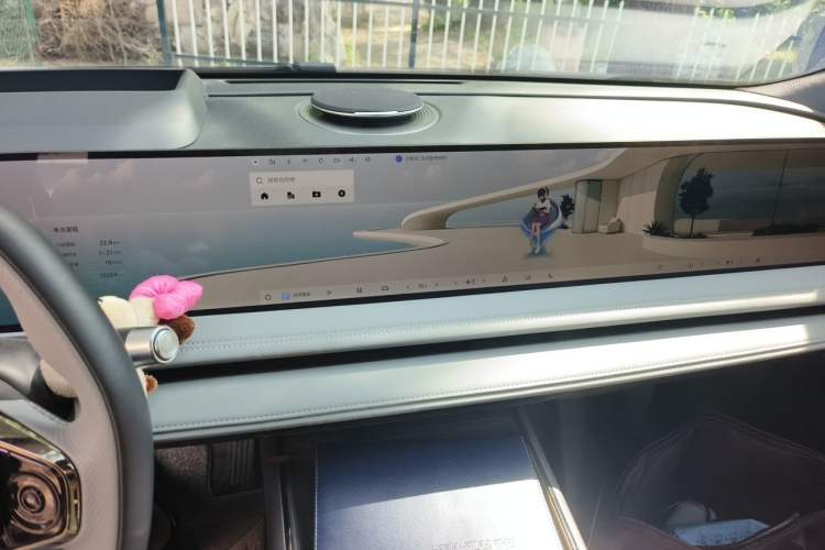 Used Geely Galaxy E8 2025 700 km Long-Range Intelligent Driving Version Audio And AC Panel