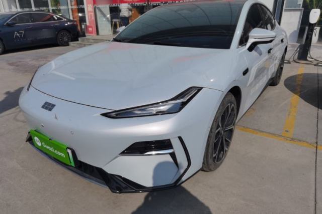 Used Geely Galaxy E8 2025 700 km Long-Range Intelligent Driving Version