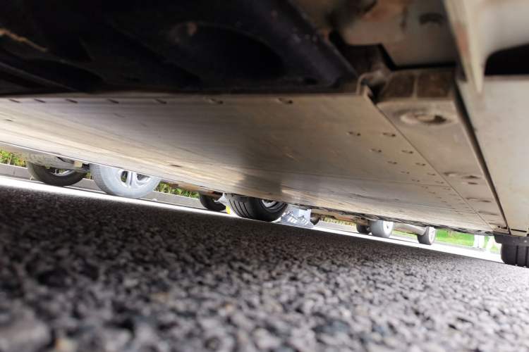 Used Geely Galaxy E8 2025 700 km Long-Range Intelligent Driving Version Chassis Front Left
