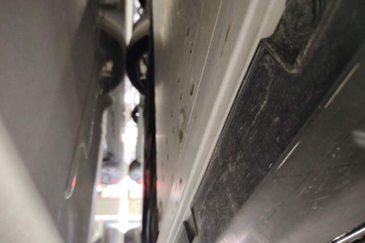 Used Geely Galaxy E8 2025 700 km Long-Range Intelligent Driving Version Chassis Front Right