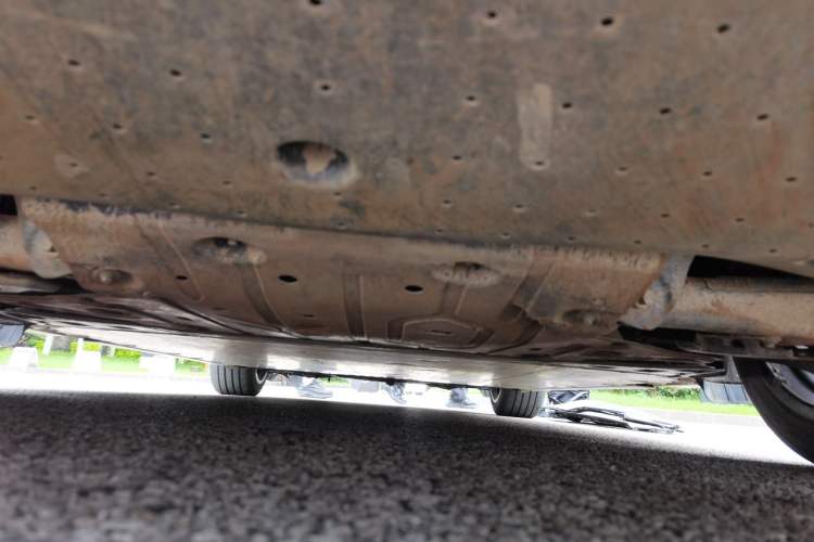 Used Geely Galaxy E8 2025 700 km Long-Range Intelligent Driving Version Chassis Rear
