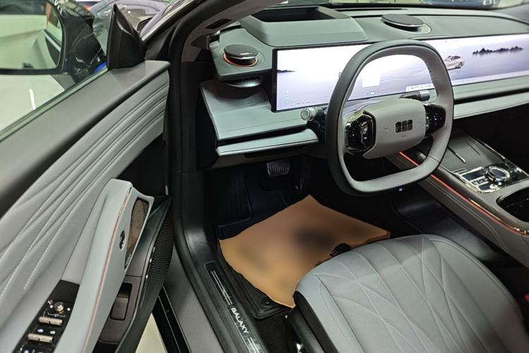 Used Geely Galaxy E8 2025 700 km Long-Range Intelligent Driving Version Driver Seat