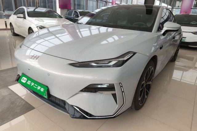 Used Geely Galaxy E8 2025 700 km Long-Range Intelligent Driving Version