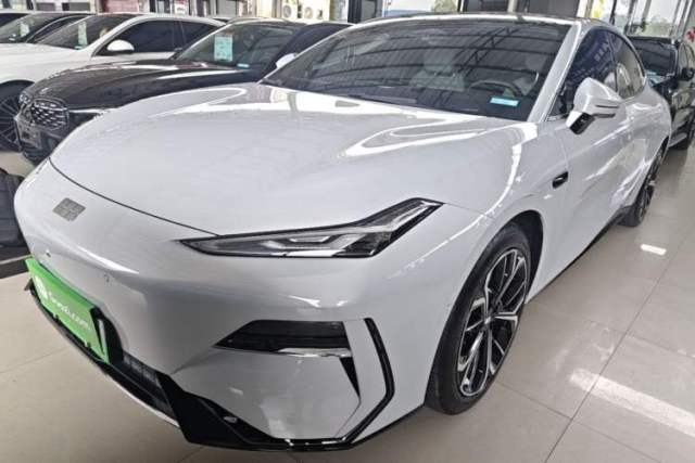 Used Geely Galaxy E8 2025 700 km Long-Range Intelligent Driving Version