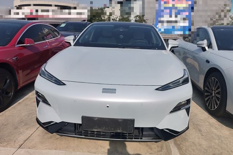 Used Geely Galaxy E8 2025 700 km Long-Range Intelligent Driving Version Front