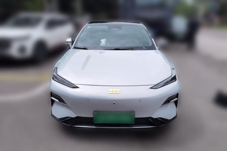 Used Geely Galaxy E8 2025 700 km Long-Range Intelligent Driving Version Front