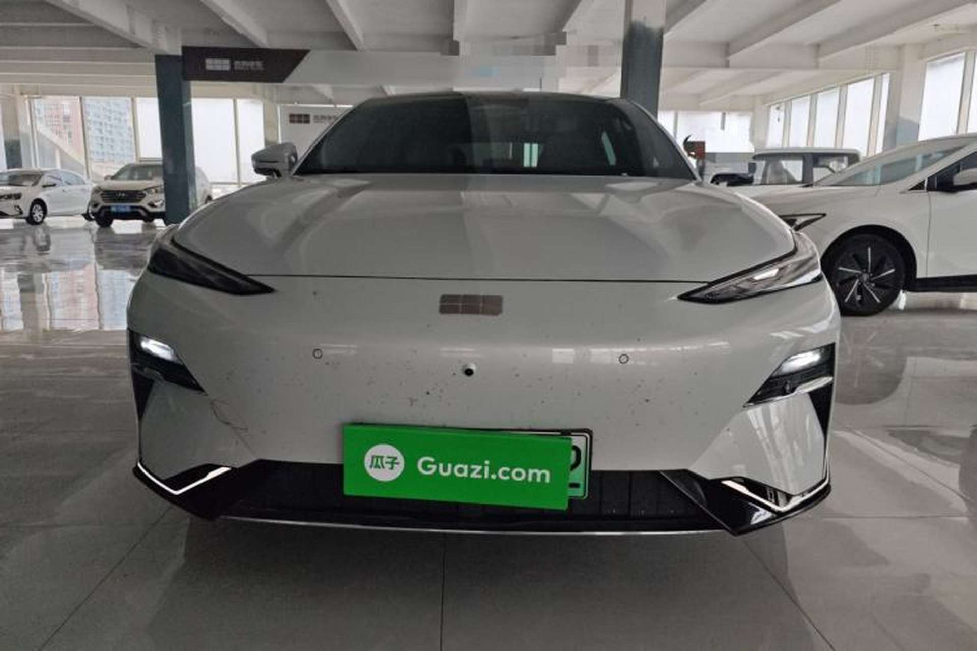 Used Geely Galaxy E8 2025 700 km Long-Range Intelligent Driving Version Front