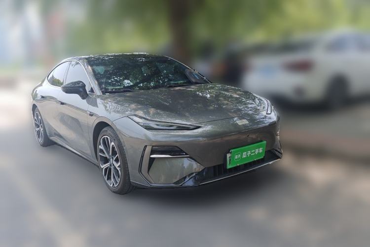 Used Geely Galaxy E8 2025 Model—610km Exploration+ Version Front Right 45 Deg