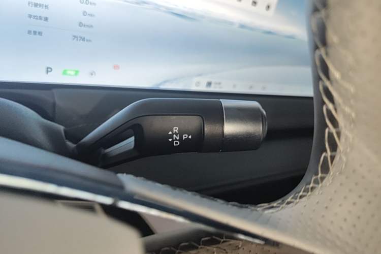 Used Geely Galaxy E8 2025 700 km Long-Range Intelligent Driving Version Gear Lever