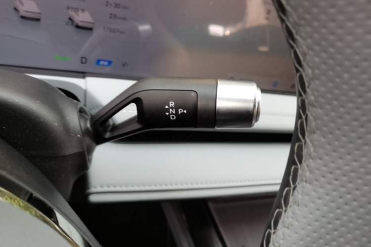 Used Geely Galaxy E8 2025 700 km Long-Range Intelligent Driving Version Gear Lever