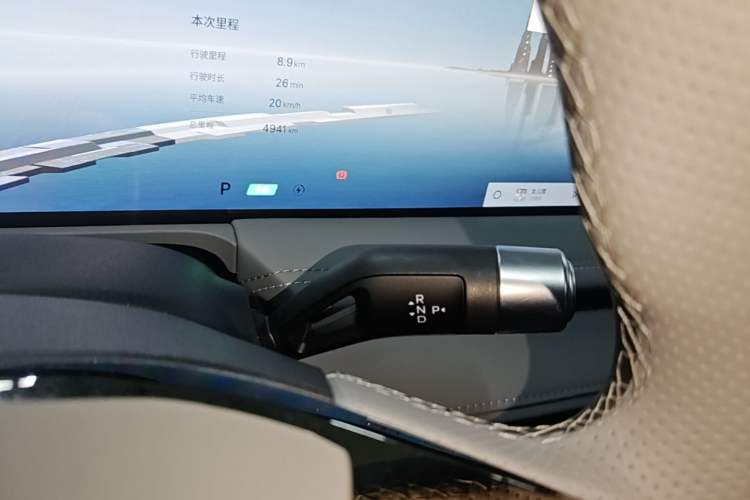 Used Geely Galaxy E8 2025 700 km Long-Range Intelligent Driving Version Gear Lever