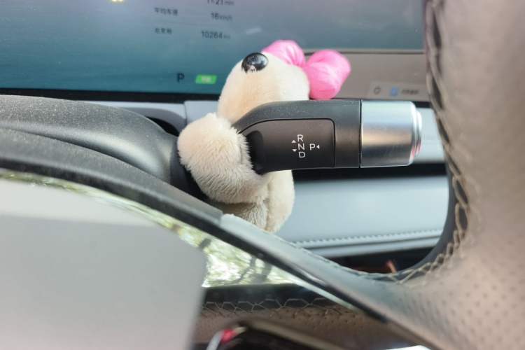 Used Geely Galaxy E8 2025 700 km Long-Range Intelligent Driving Version Gear Lever