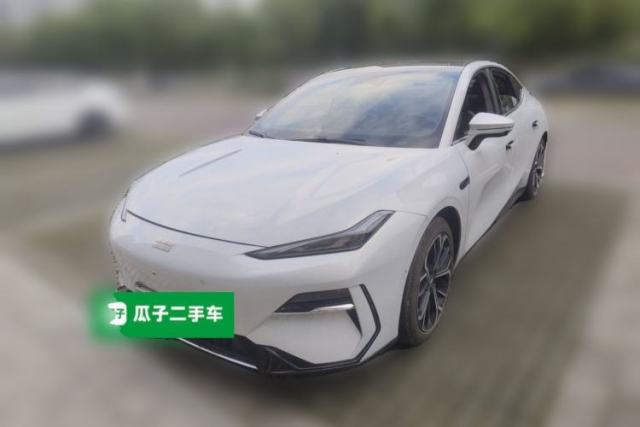 Used Geely Galaxy E8 2025 700 km Long-Range Intelligent Driving Version